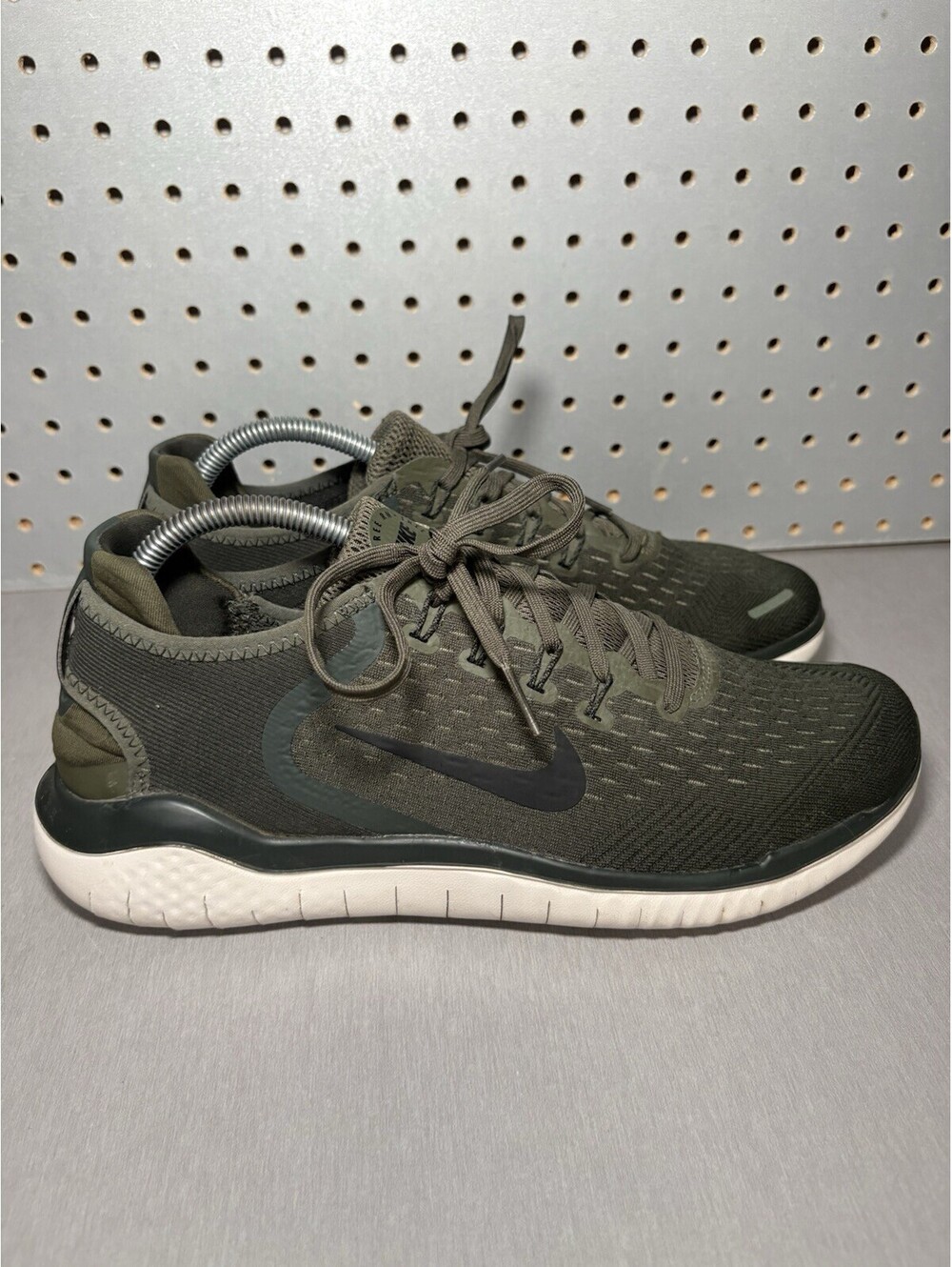 Nike Free RN 2018 Running Shoes Mens Sz 10 Green Cargo Khaki Sneakers 942836-300